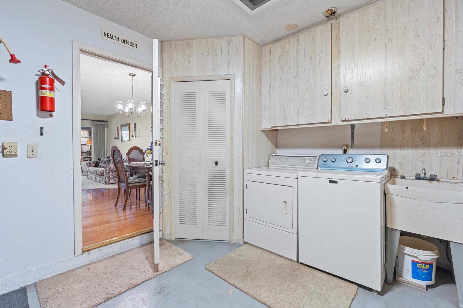 Image 30 of 37 For 2850 Highlands Boulevard A