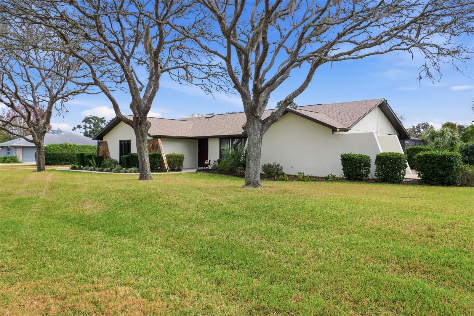 Image 3 of 43 For 560 Falconry Court