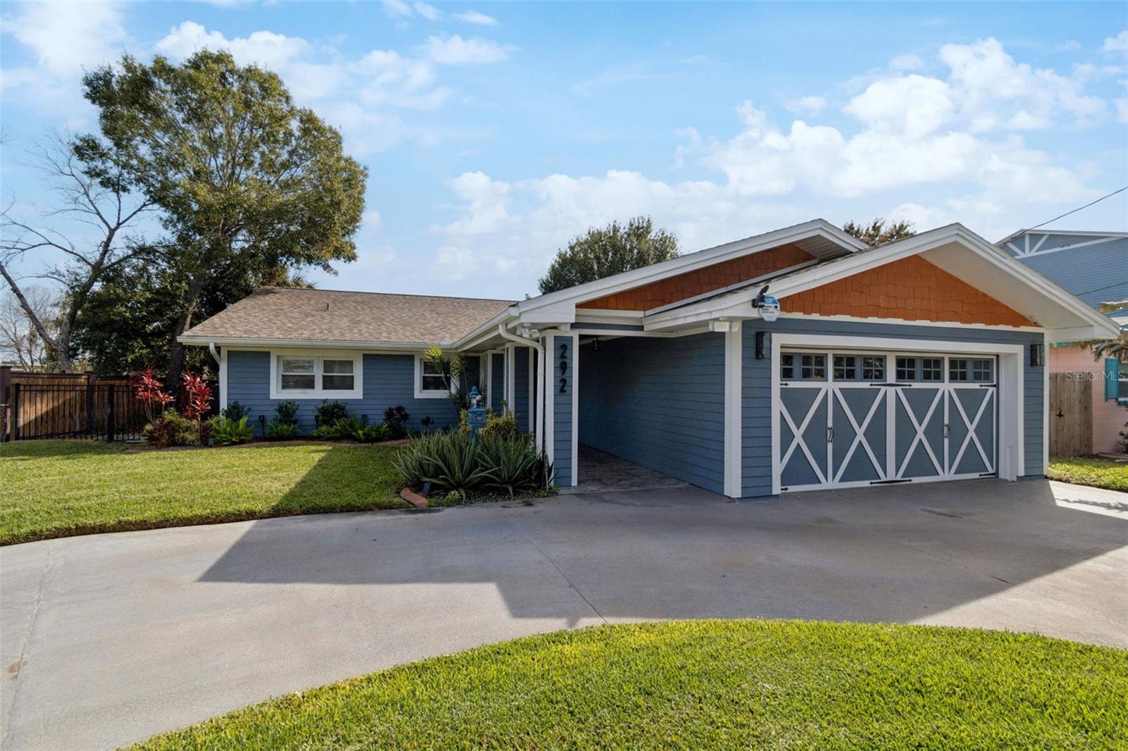 Image 24 of 88 For 292 Sunlit Cove Drive Ne