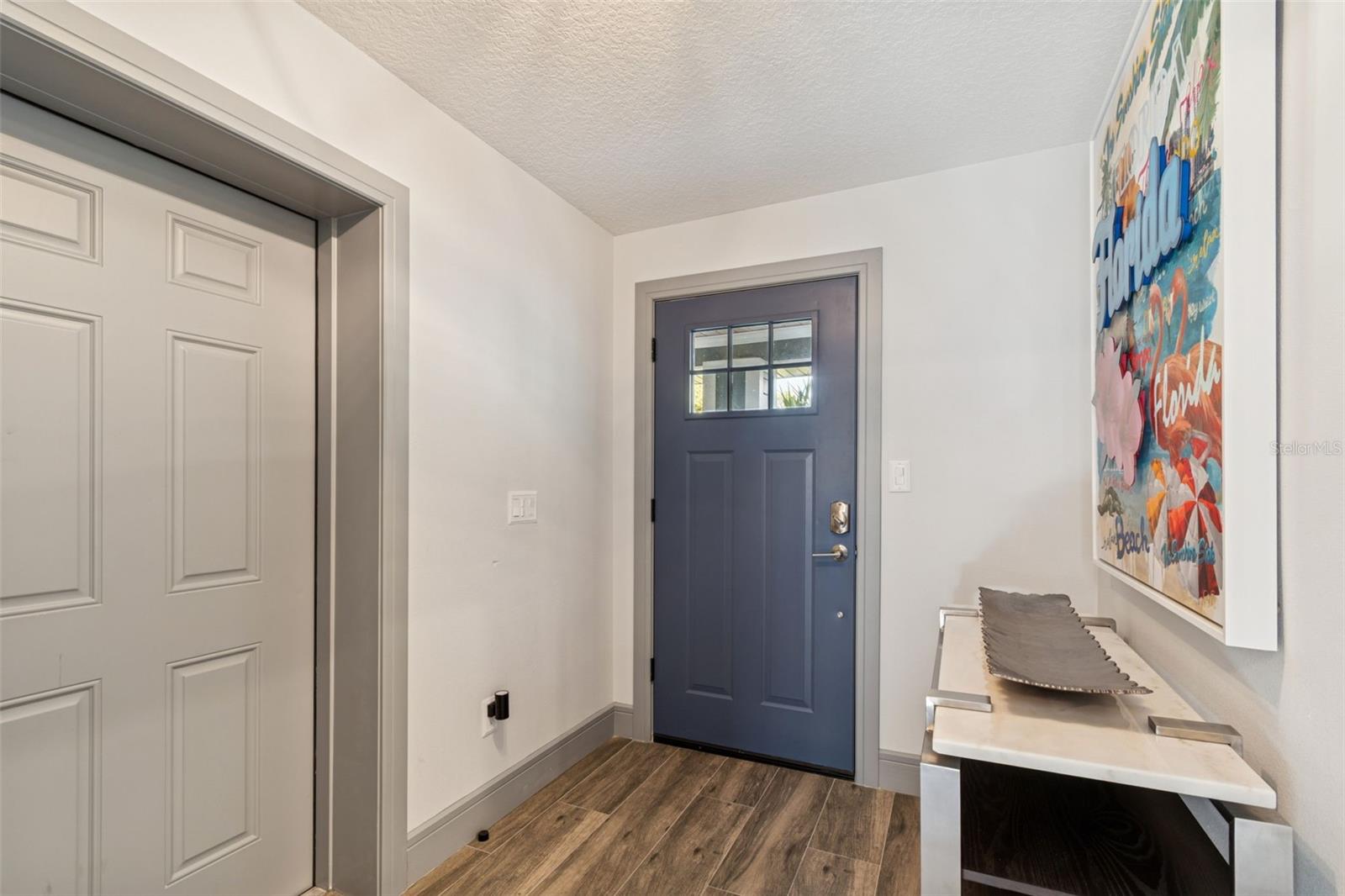 Image 32 of 88 For 292 Sunlit Cove Drive Ne