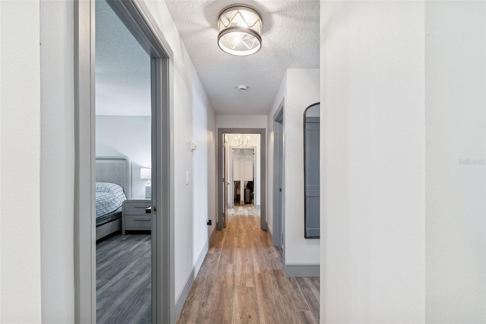 Image 49 of 88 For 292 Sunlit Cove Drive Ne