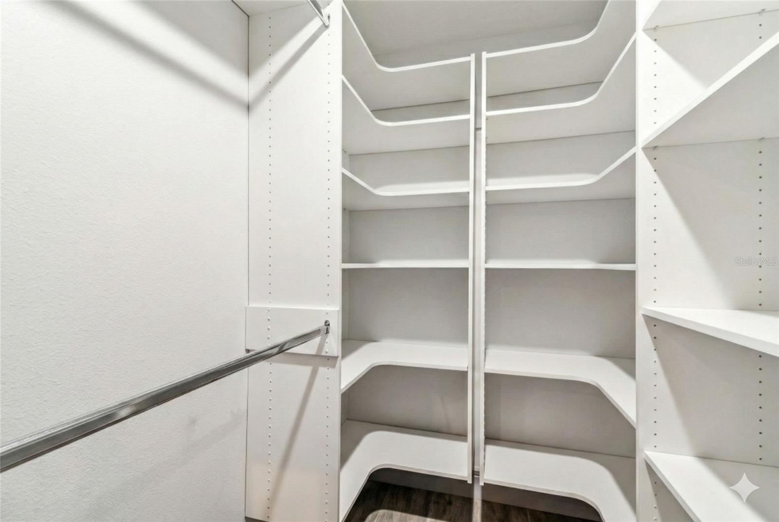 Image 76 of 88 For 292 Sunlit Cove Drive Ne