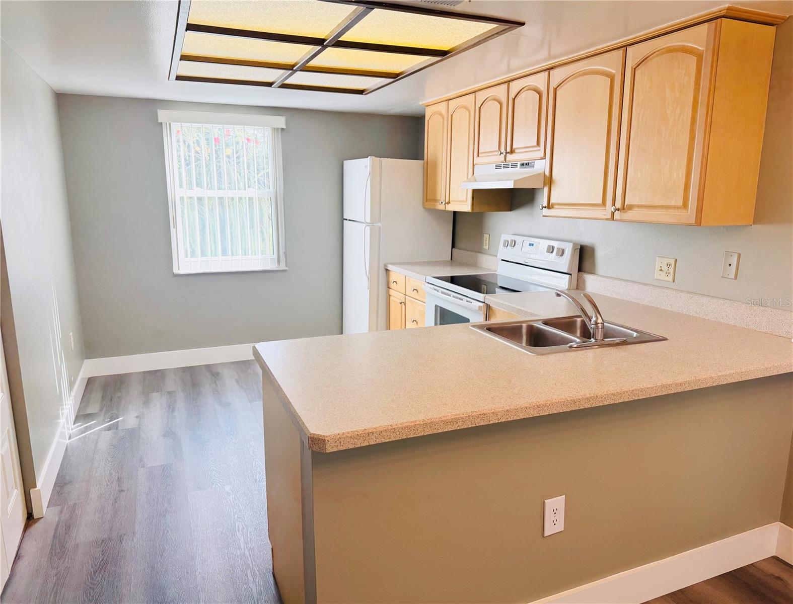 Image 3 of 12 For 106 Meadow Lane