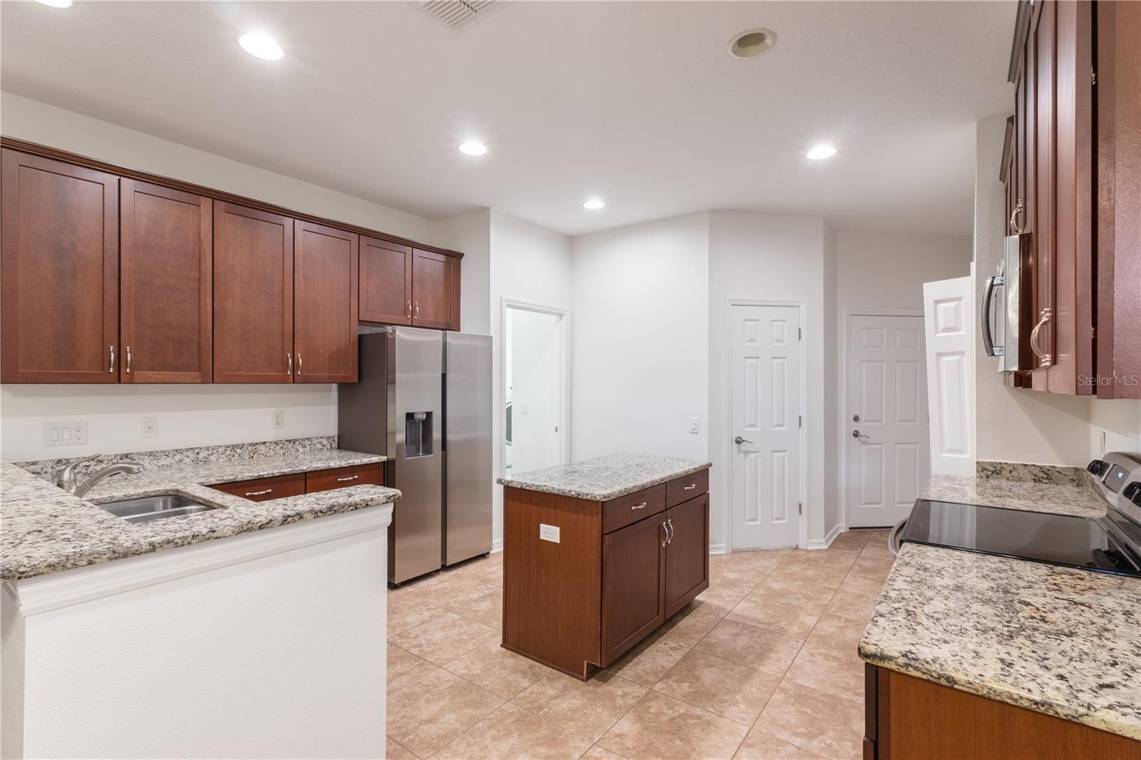 Image 7 of 33 For 20261 Ravens End Drive