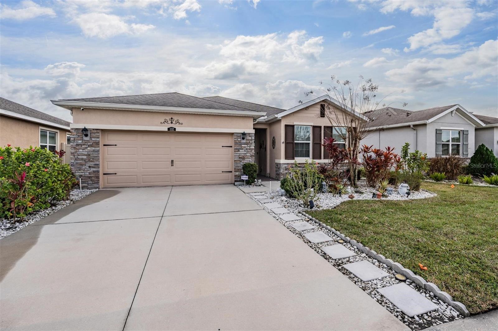 Image 2 of 68 For 1152 Pipestone Place