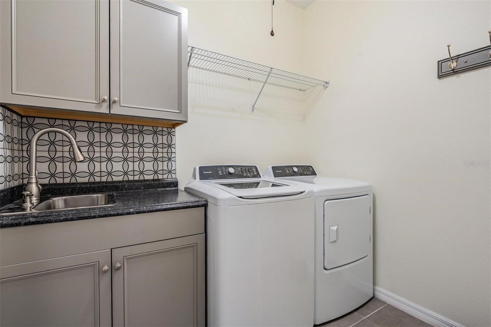 Image 29 of 68 For 1152 Pipestone Place