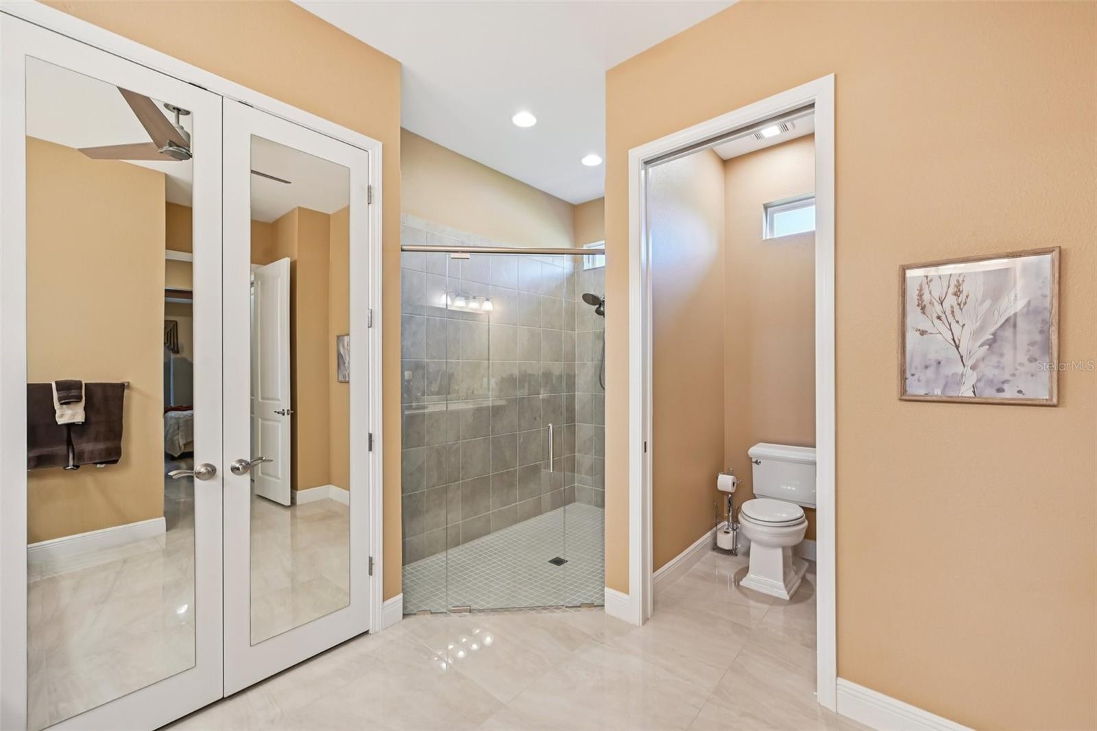 Image 21 of 50 For 15906 39th Glen E