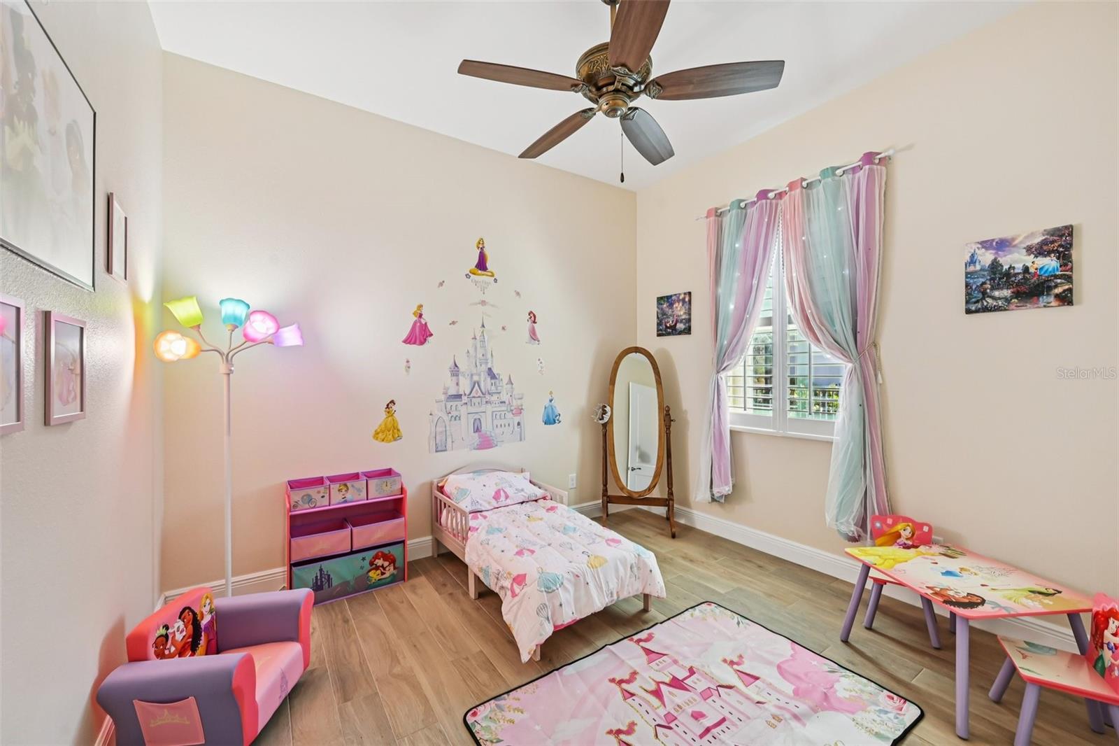 Image 26 of 50 For 15906 39th Glen E