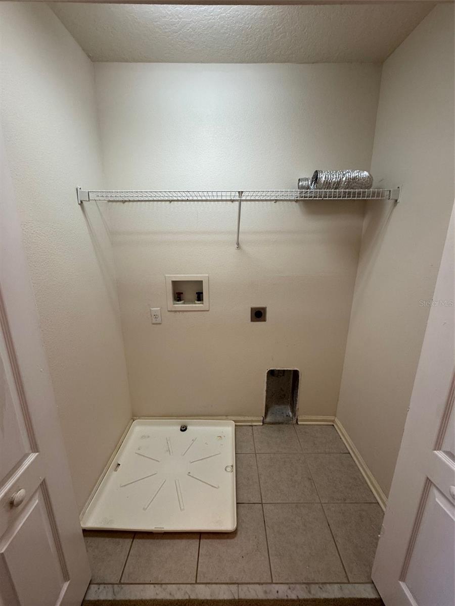 Image 23 of 27 For 2808 Conch Hollow Drive