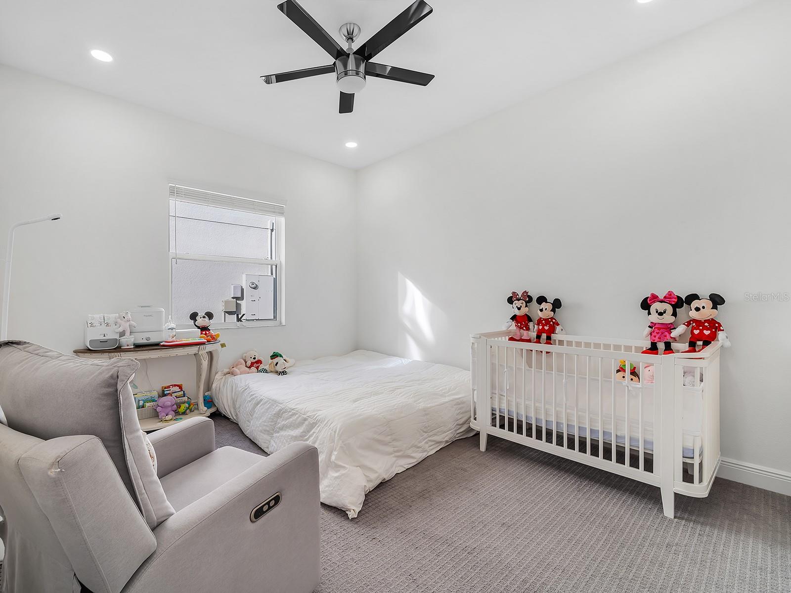 Image 31 of 50 For 31176 Chesapeake Bay Drive