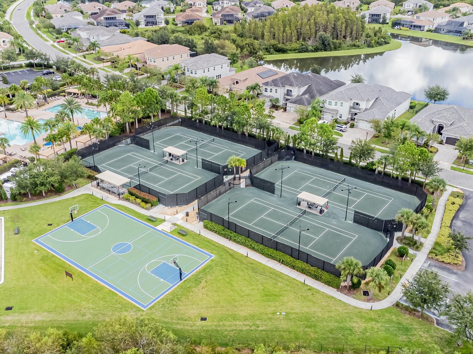 Image 45 of 50 For 31176 Chesapeake Bay Drive