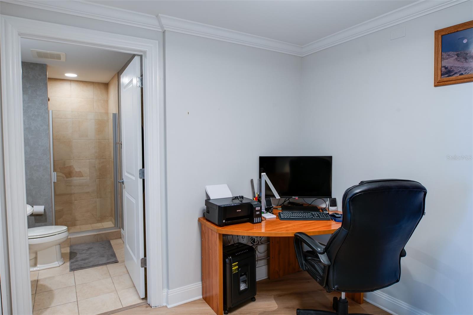 Image 13 of 44 For 450 Knights Run Avenue 605