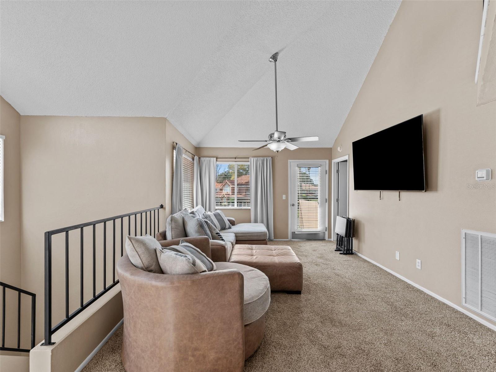 Image 6 of 33 For 7705 Waterview Way 7705