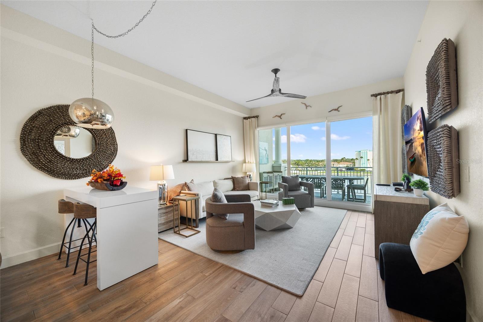 Image 7 of 41 For 20001 Gulf Boulevard 405