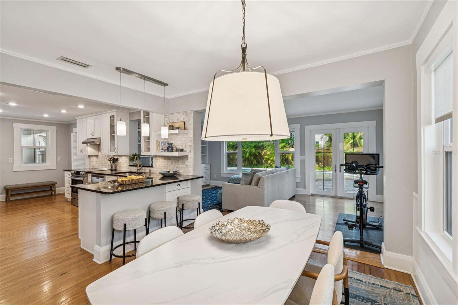 Image 14 of 55 For 2527 Watrous Avenue