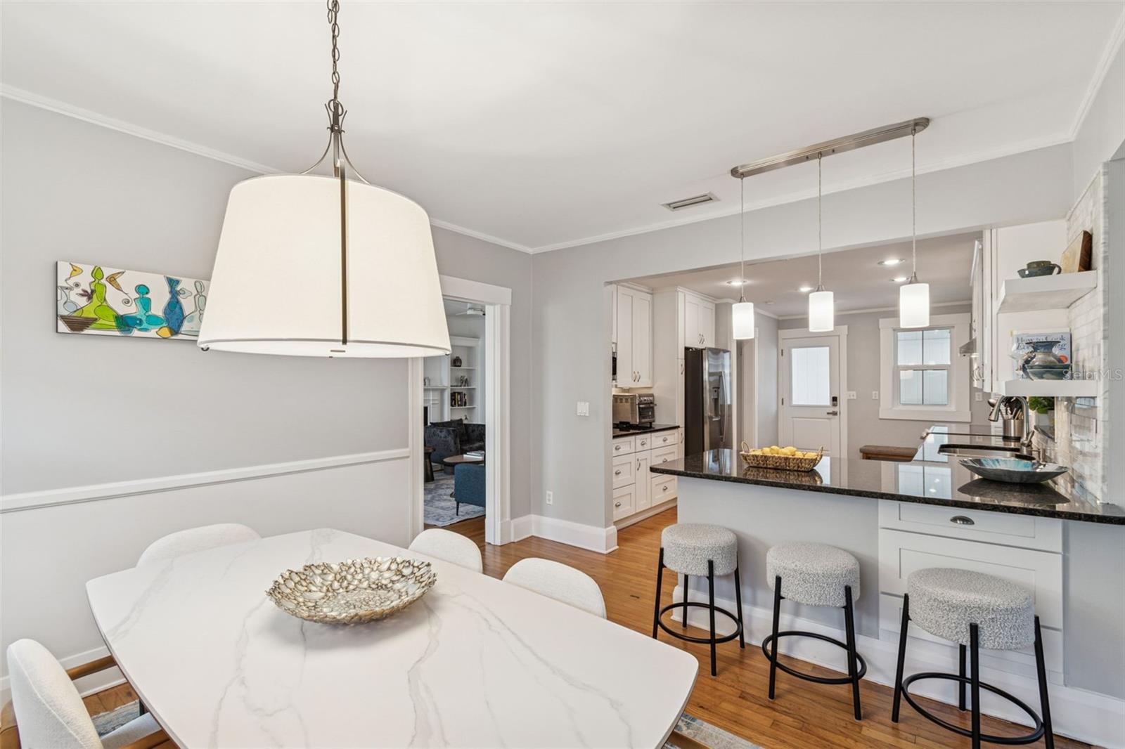 Image 16 of 55 For 2527 Watrous Avenue