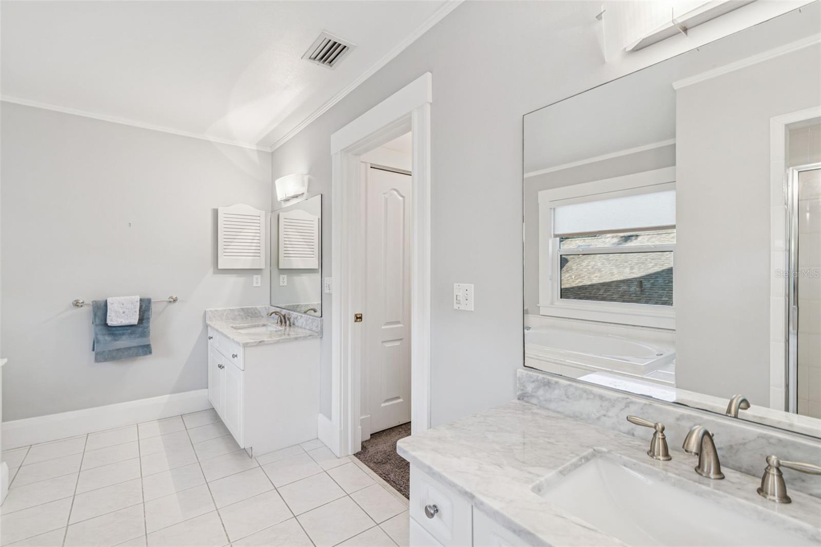 Image 34 of 55 For 2527 Watrous Avenue