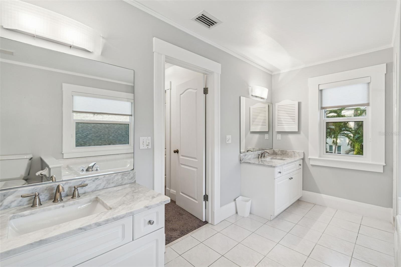 Image 36 of 55 For 2527 Watrous Avenue