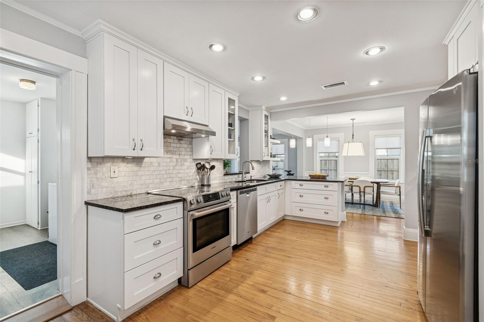 Image 8 of 55 For 2527 Watrous Avenue