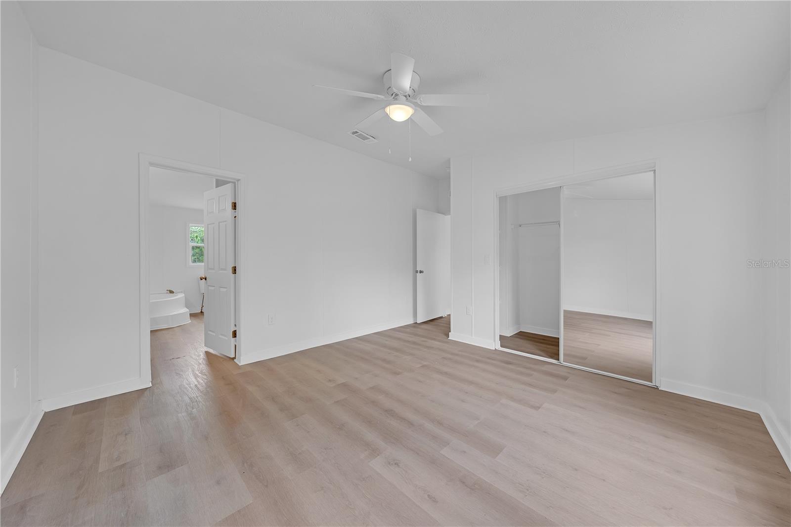 Image 17 of 42 For 3575 Jamie Court