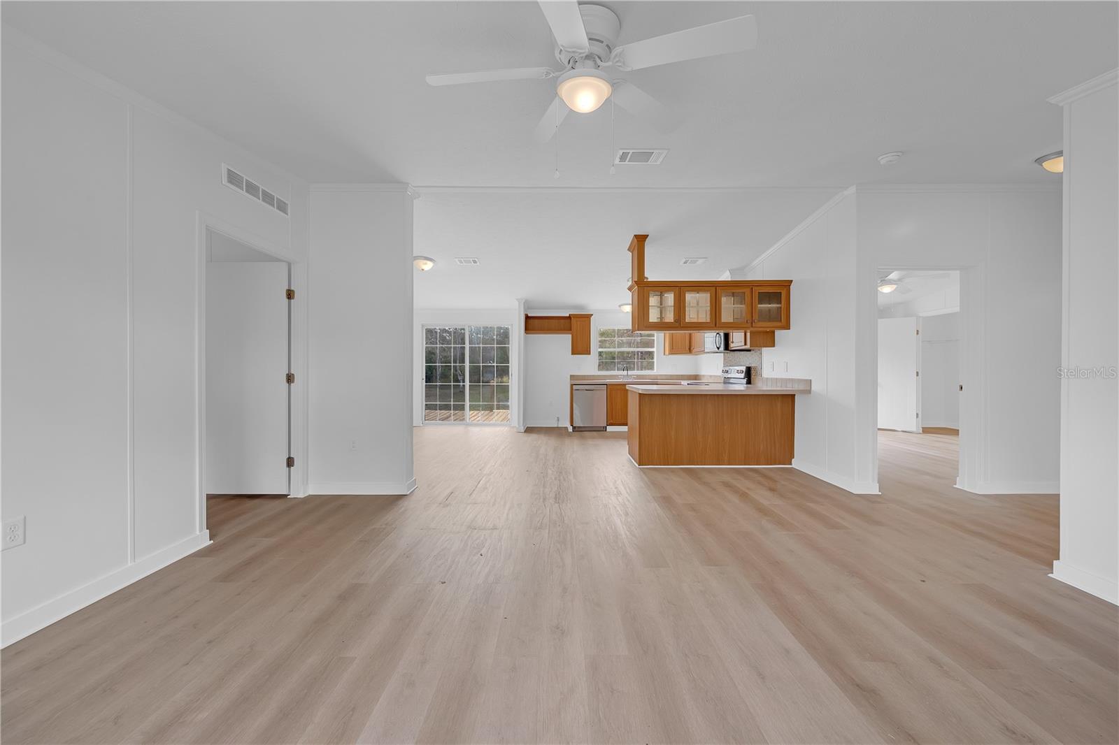 Image 7 of 42 For 3575 Jamie Court