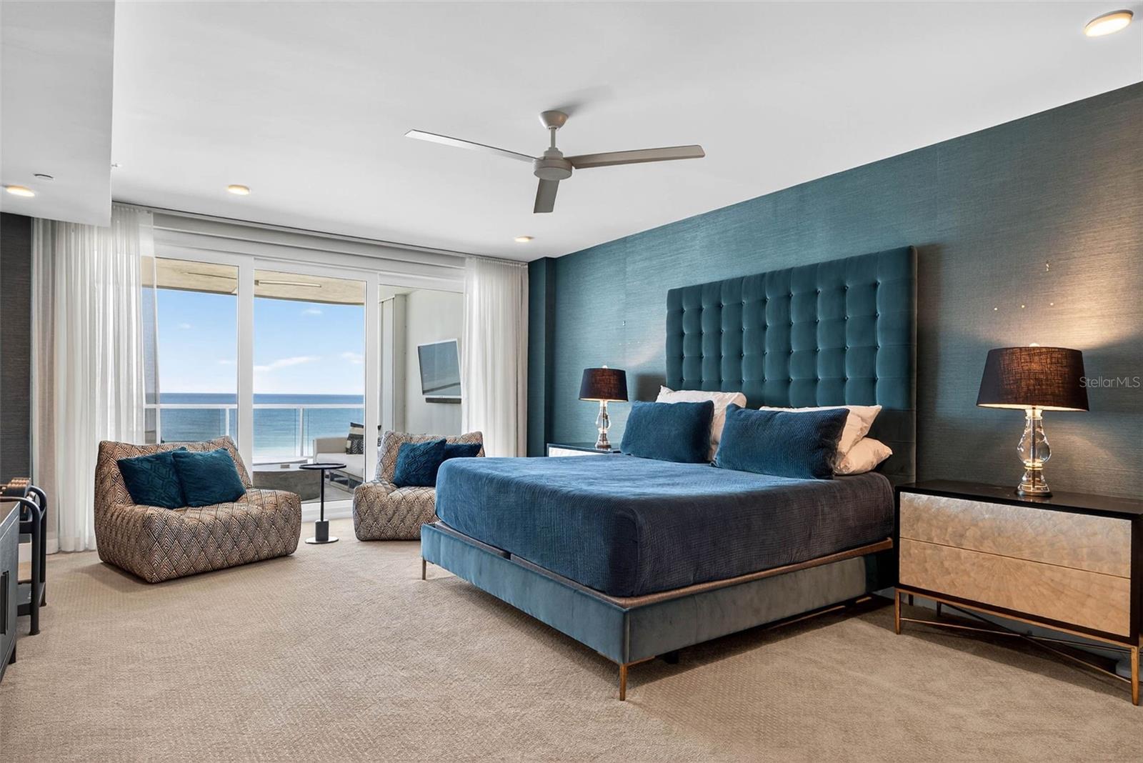 Image 16 of 40 For 19816 Gulf Boulevard 501