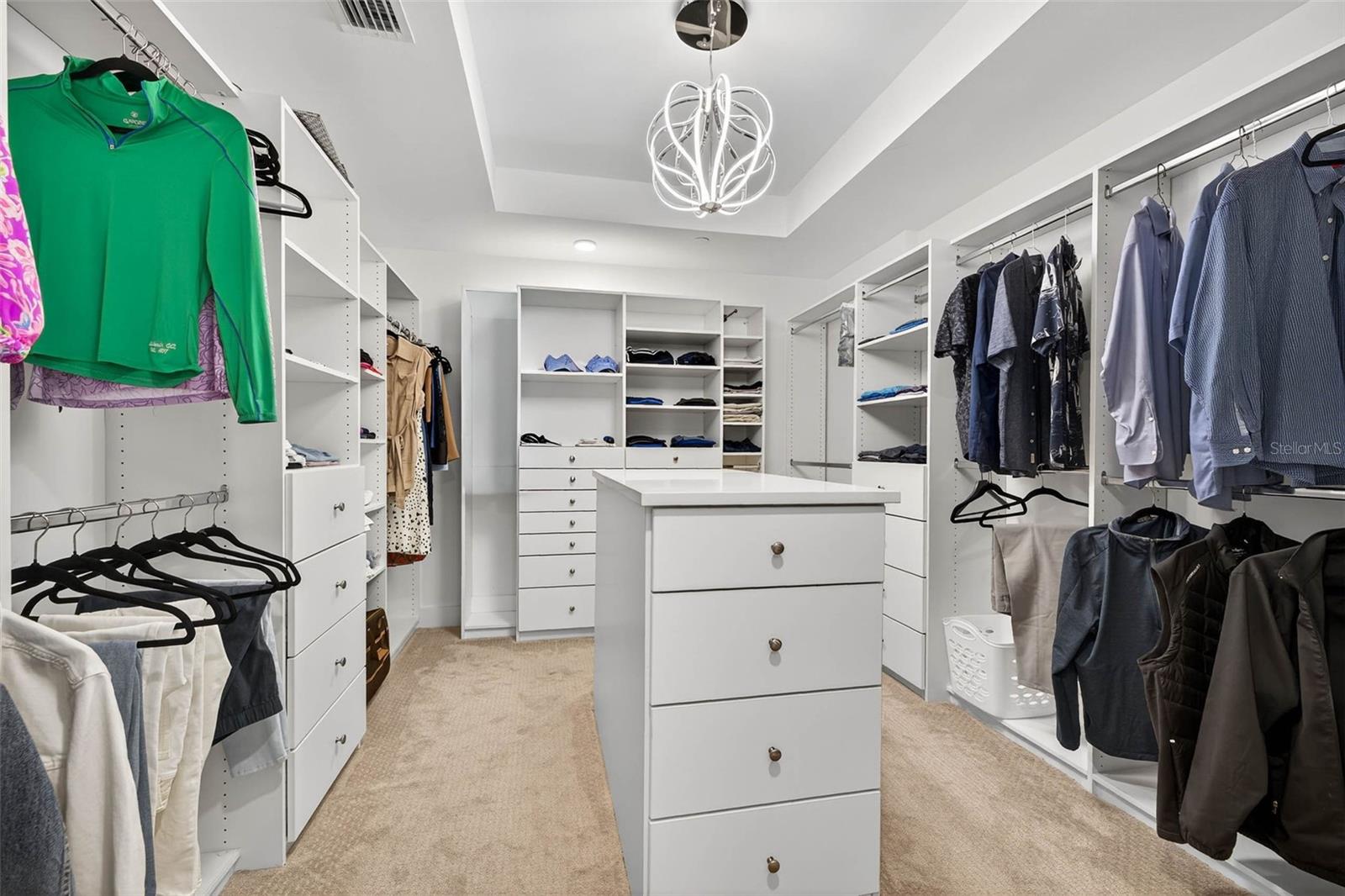 Image 21 of 40 For 19816 Gulf Boulevard 501