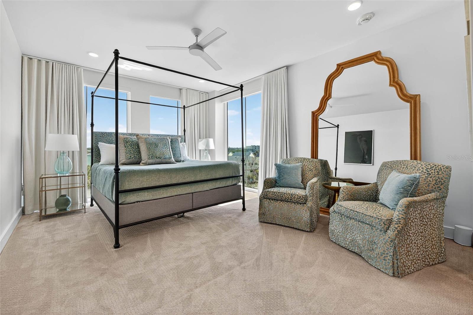 Image 22 of 40 For 19816 Gulf Boulevard 501