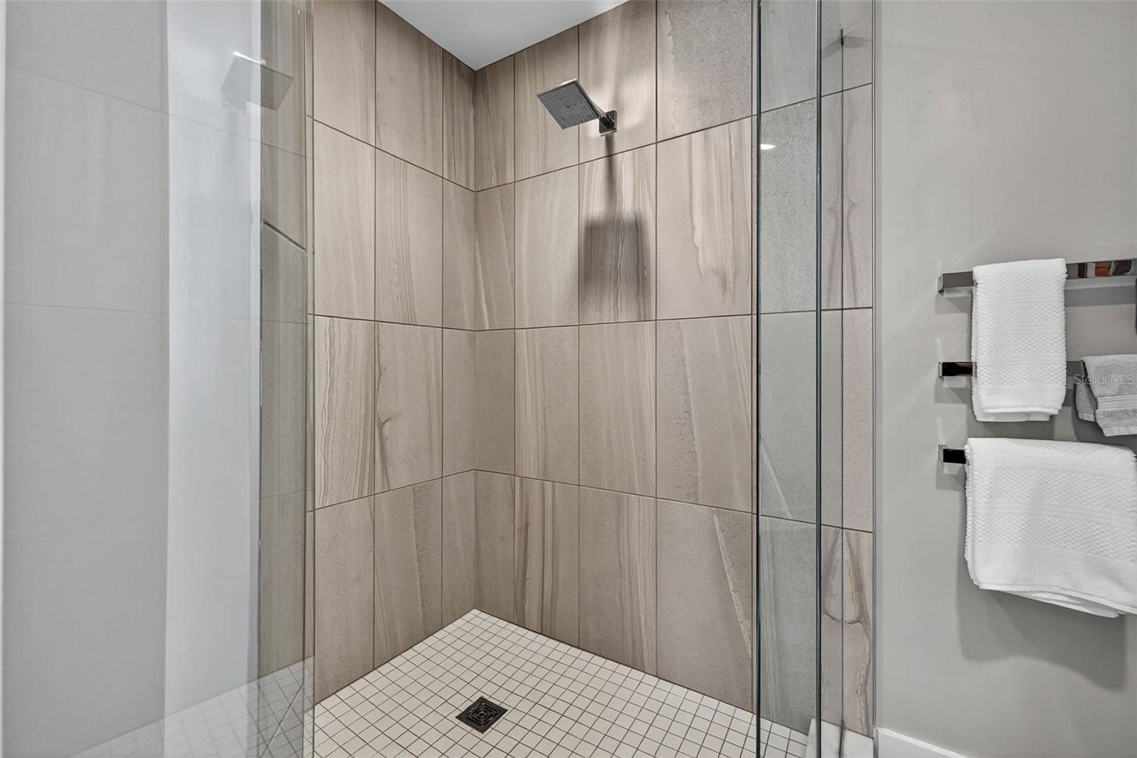 Image 25 of 40 For 19816 Gulf Boulevard 501