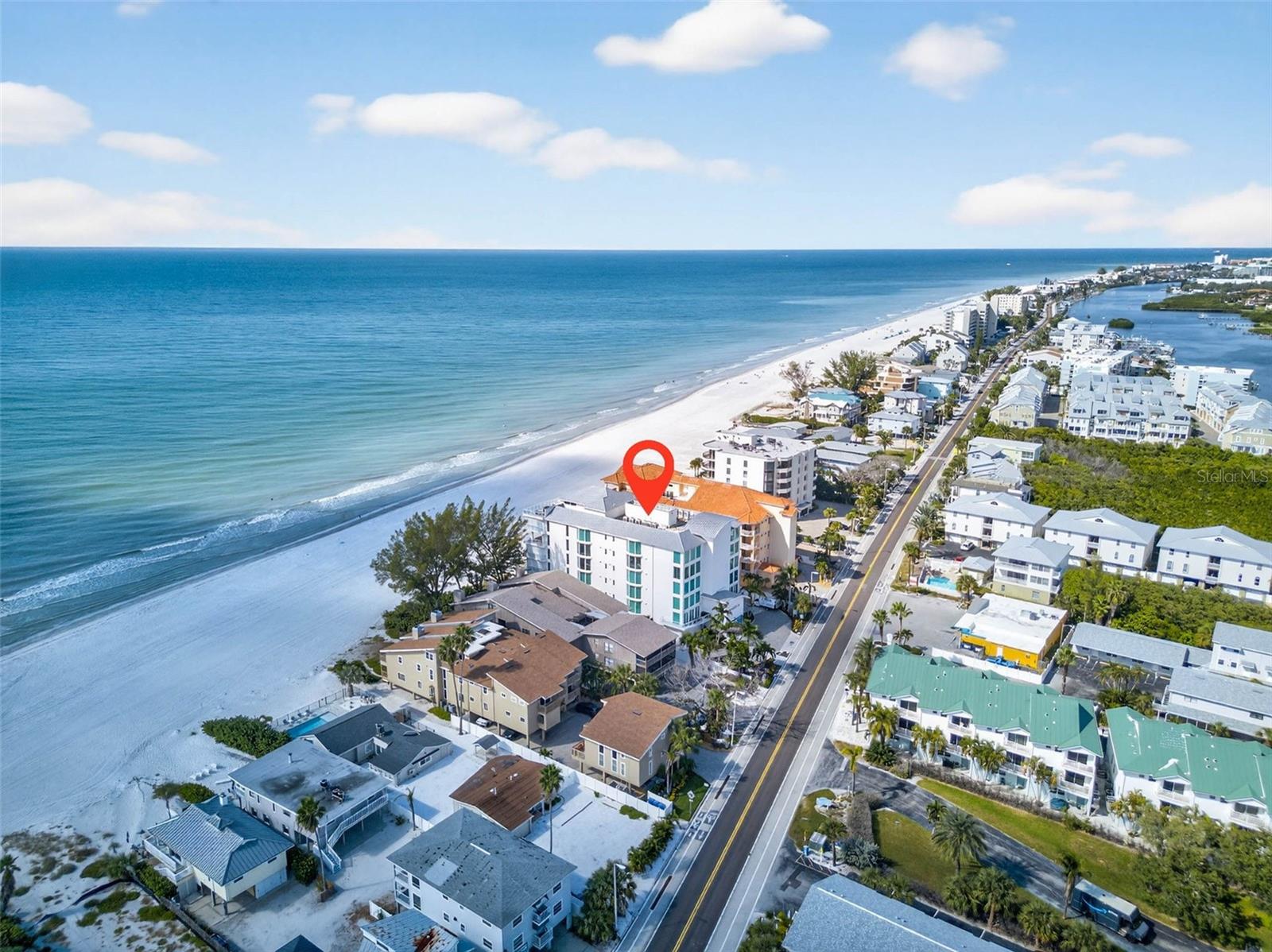 Image 39 of 40 For 19816 Gulf Boulevard 501