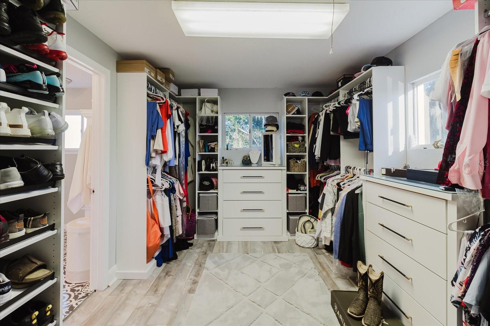 Image 31 of 89 For 2120 Hurley Drive