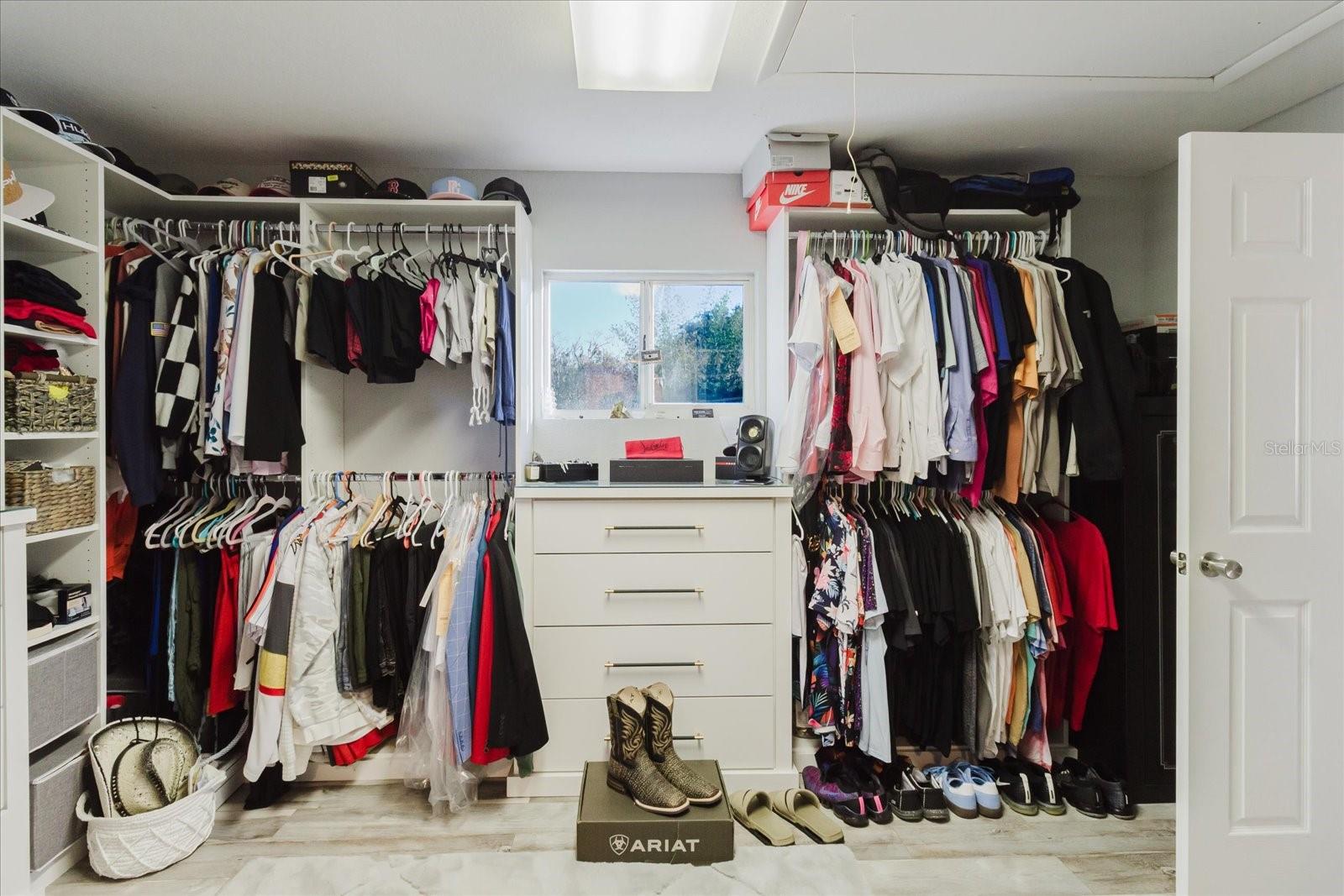 Image 32 of 89 For 2120 Hurley Drive