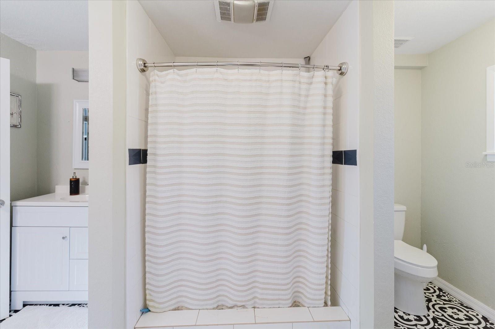 Image 36 of 89 For 2120 Hurley Drive