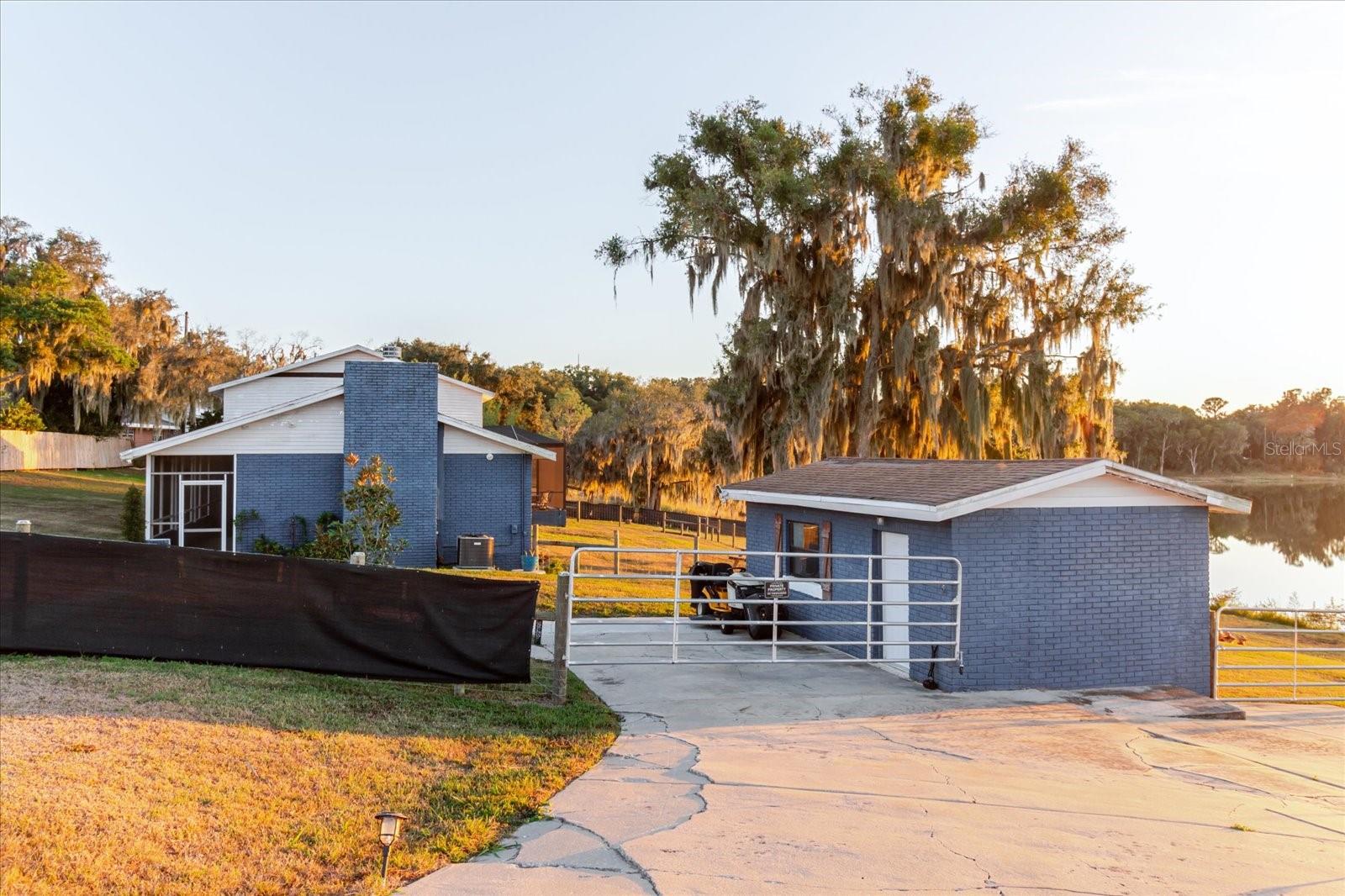 Image 8 of 89 For 2120 Hurley Drive