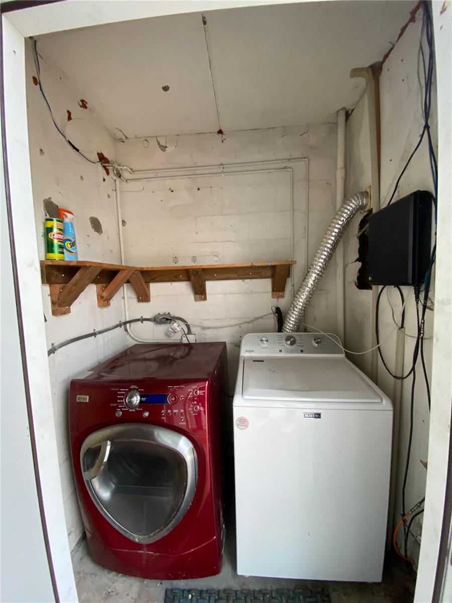 Image 11 of 26 For 14419 Americana Circle 103