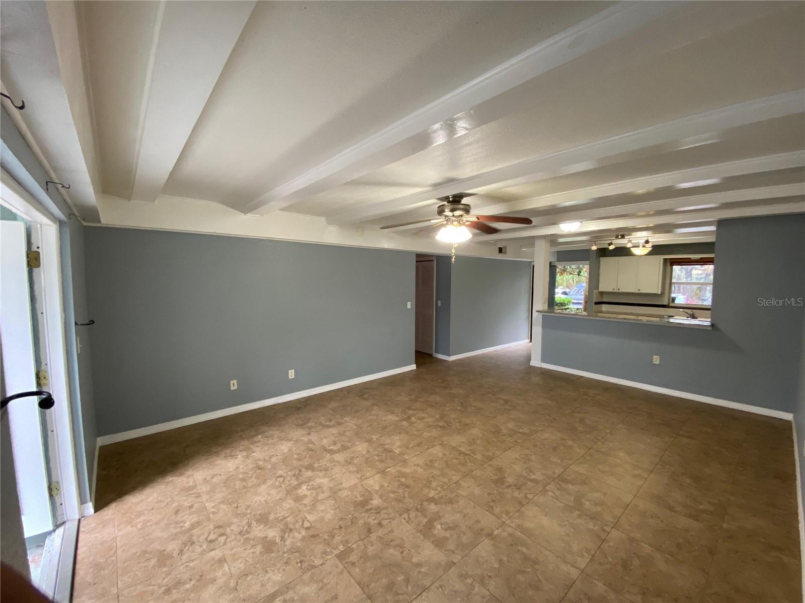 Image 13 of 26 For 14419 Americana Circle 103