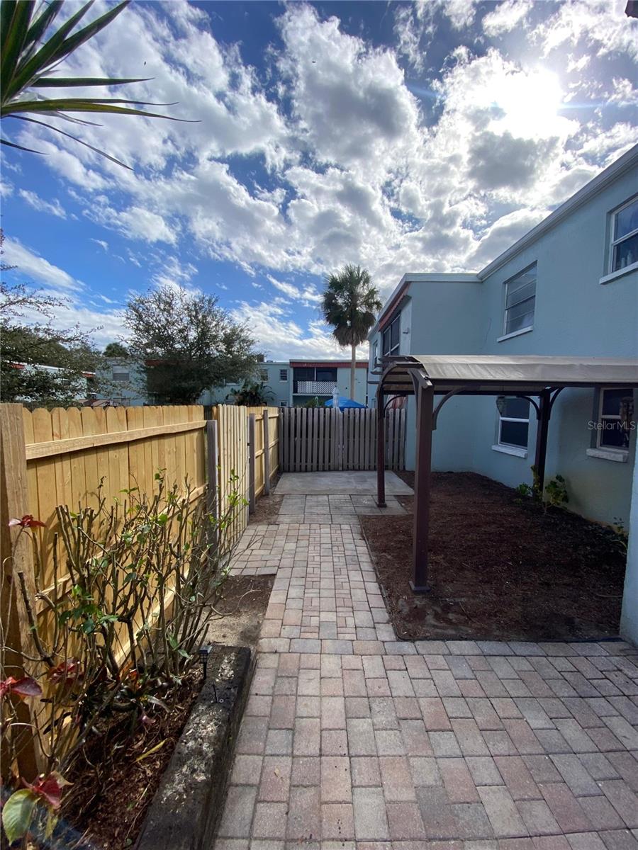 Image 7 of 26 For 14419 Americana Circle 103