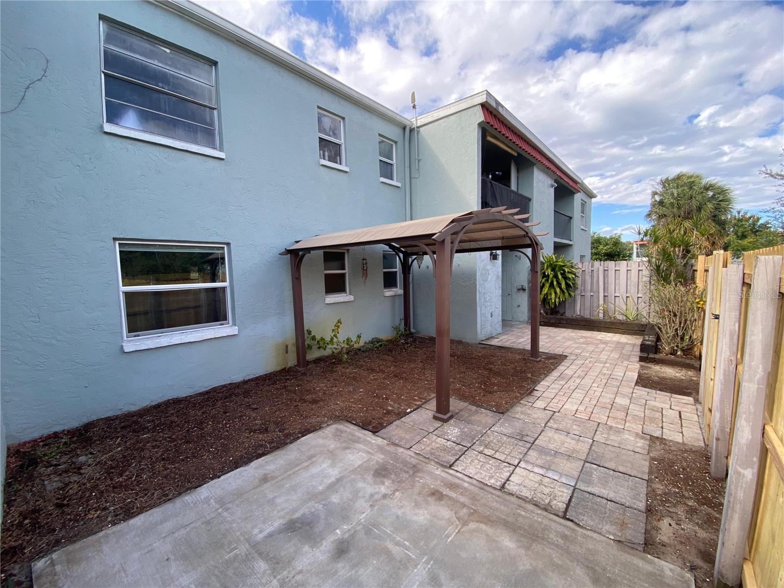 Image 8 of 26 For 14419 Americana Circle 103