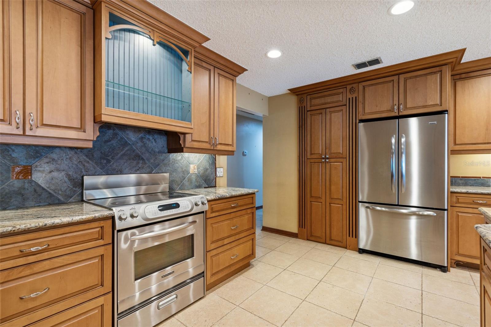 Image 13 of 61 For 3302 Westmoreland Drive