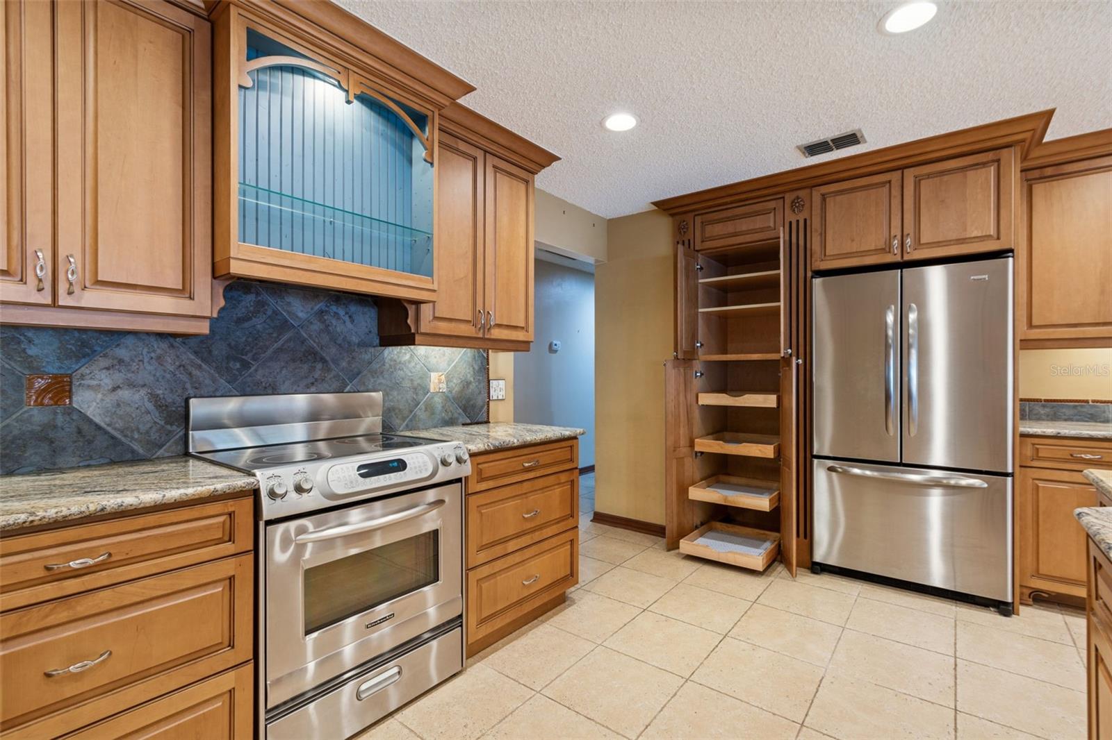 Image 14 of 61 For 3302 Westmoreland Drive