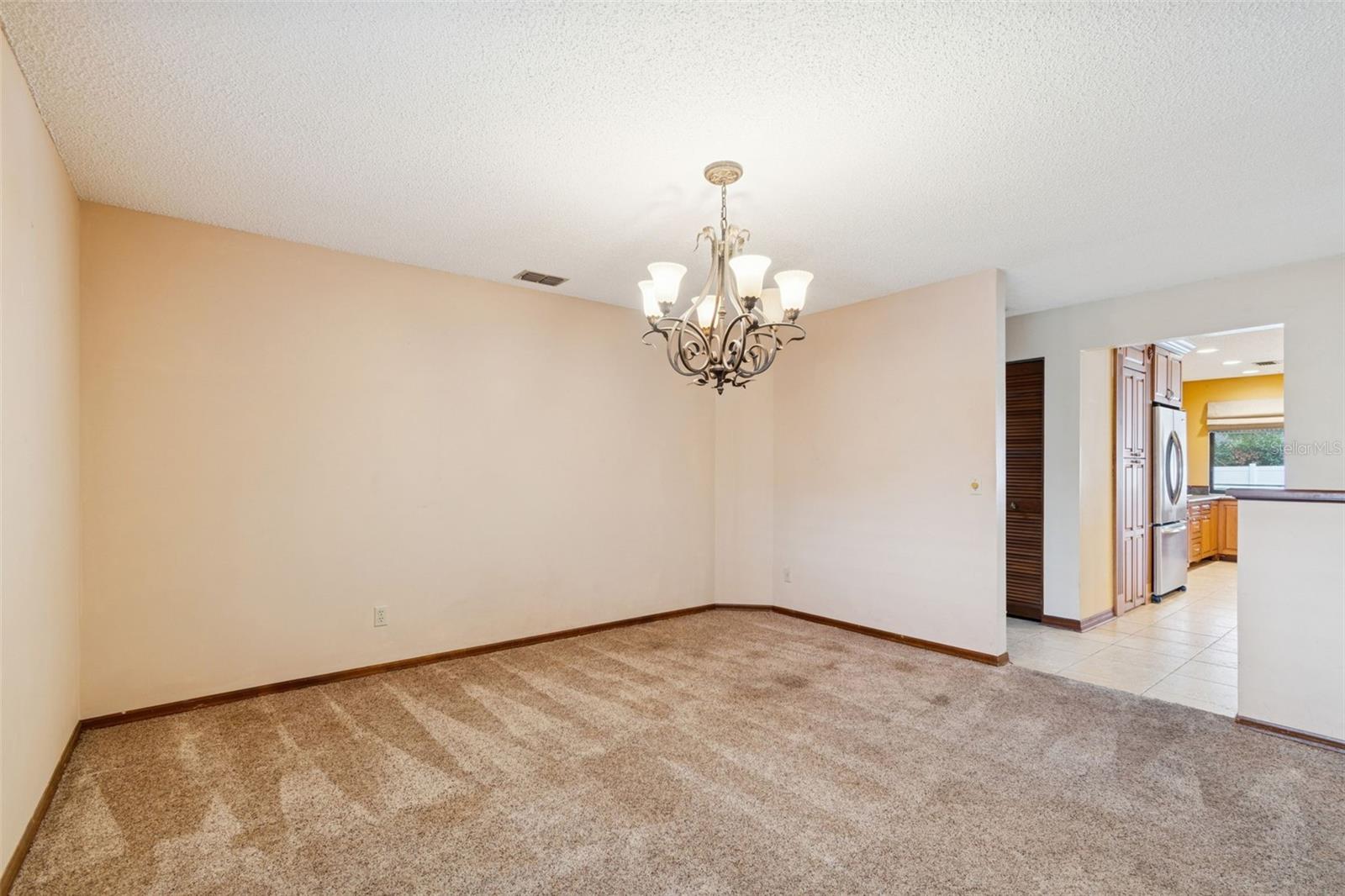 Image 28 of 61 For 3302 Westmoreland Drive