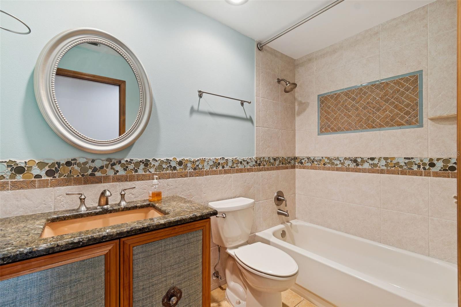 Image 44 of 61 For 3302 Westmoreland Drive