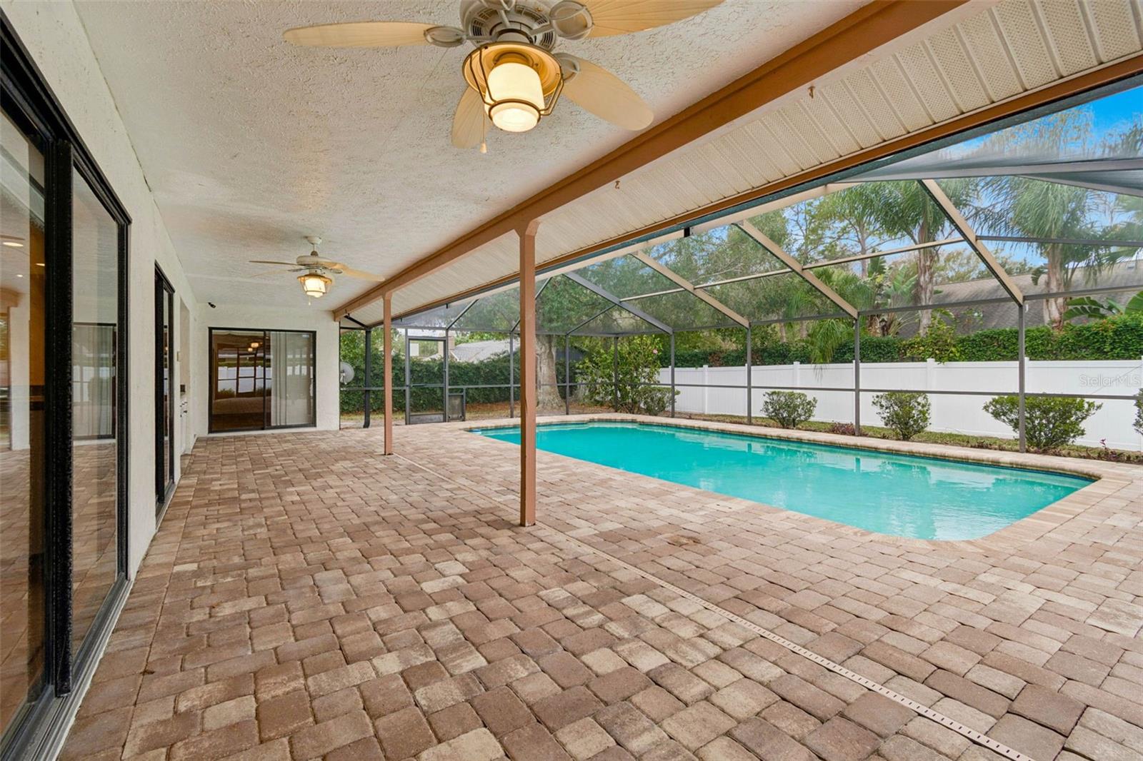 Image 52 of 61 For 3302 Westmoreland Drive