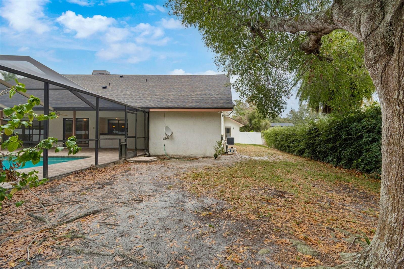 Image 54 of 61 For 3302 Westmoreland Drive