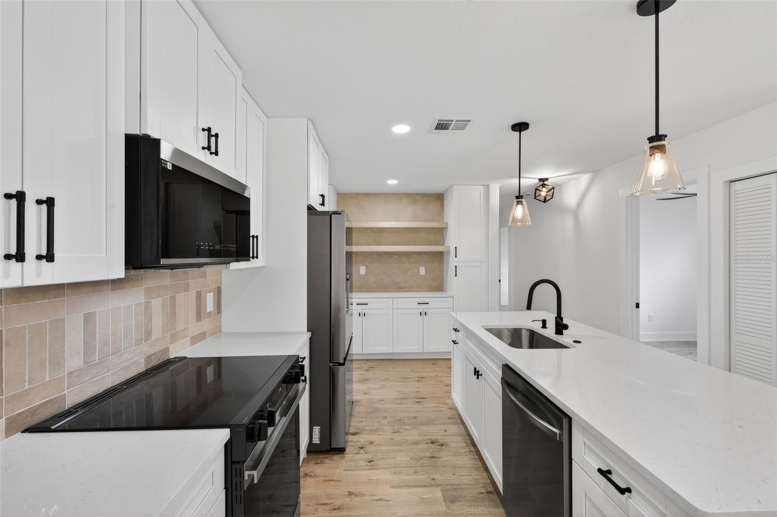 Image 13 of 56 For 1550 Cumberland Lane