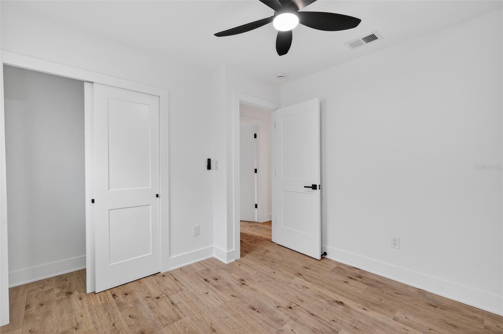 Image 41 of 56 For 1550 Cumberland Lane