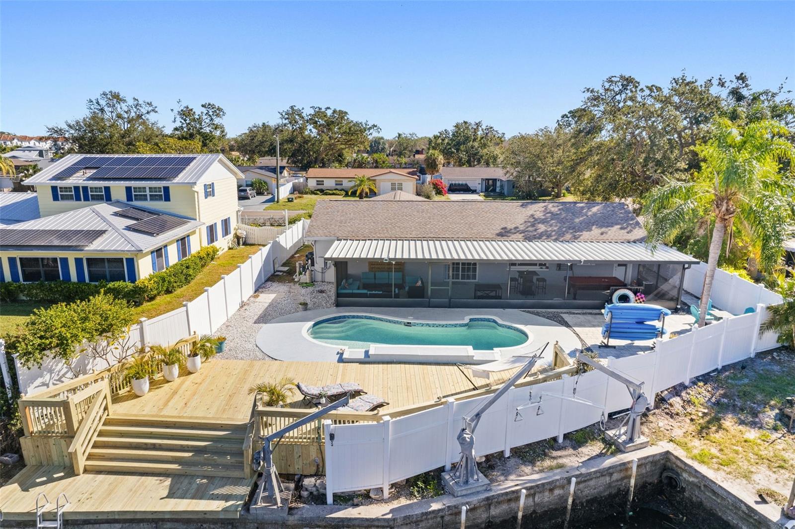 Image 2 of 60 For 6004 Tampa Shores Boulevard