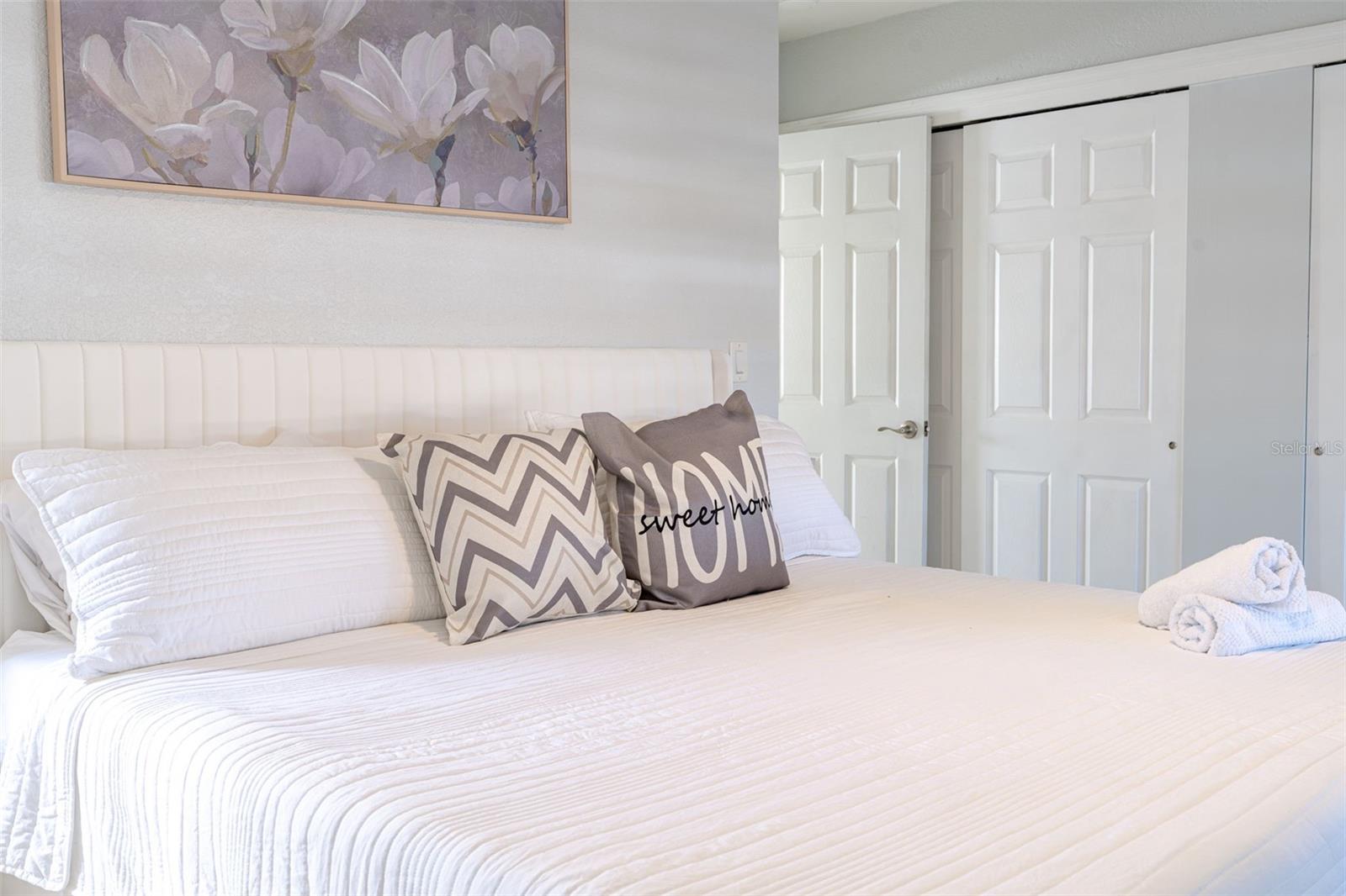 Image 25 of 60 For 6004 Tampa Shores Boulevard