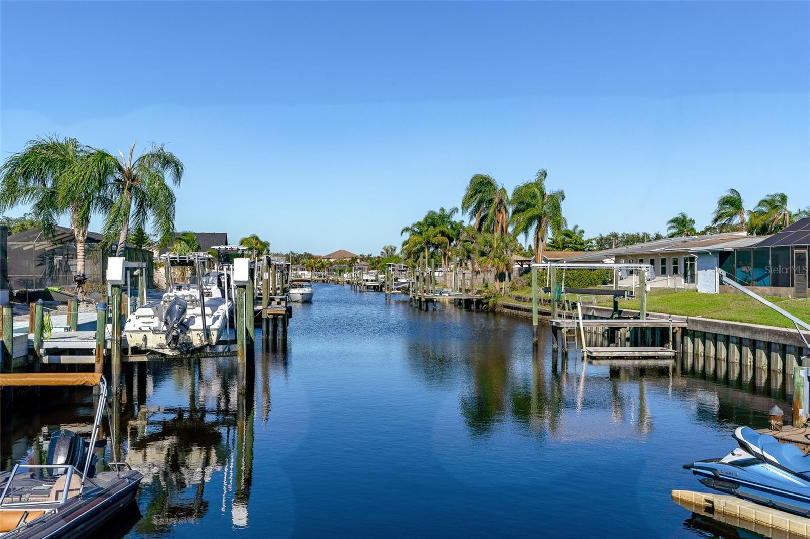 Image 51 of 60 For 6004 Tampa Shores Boulevard