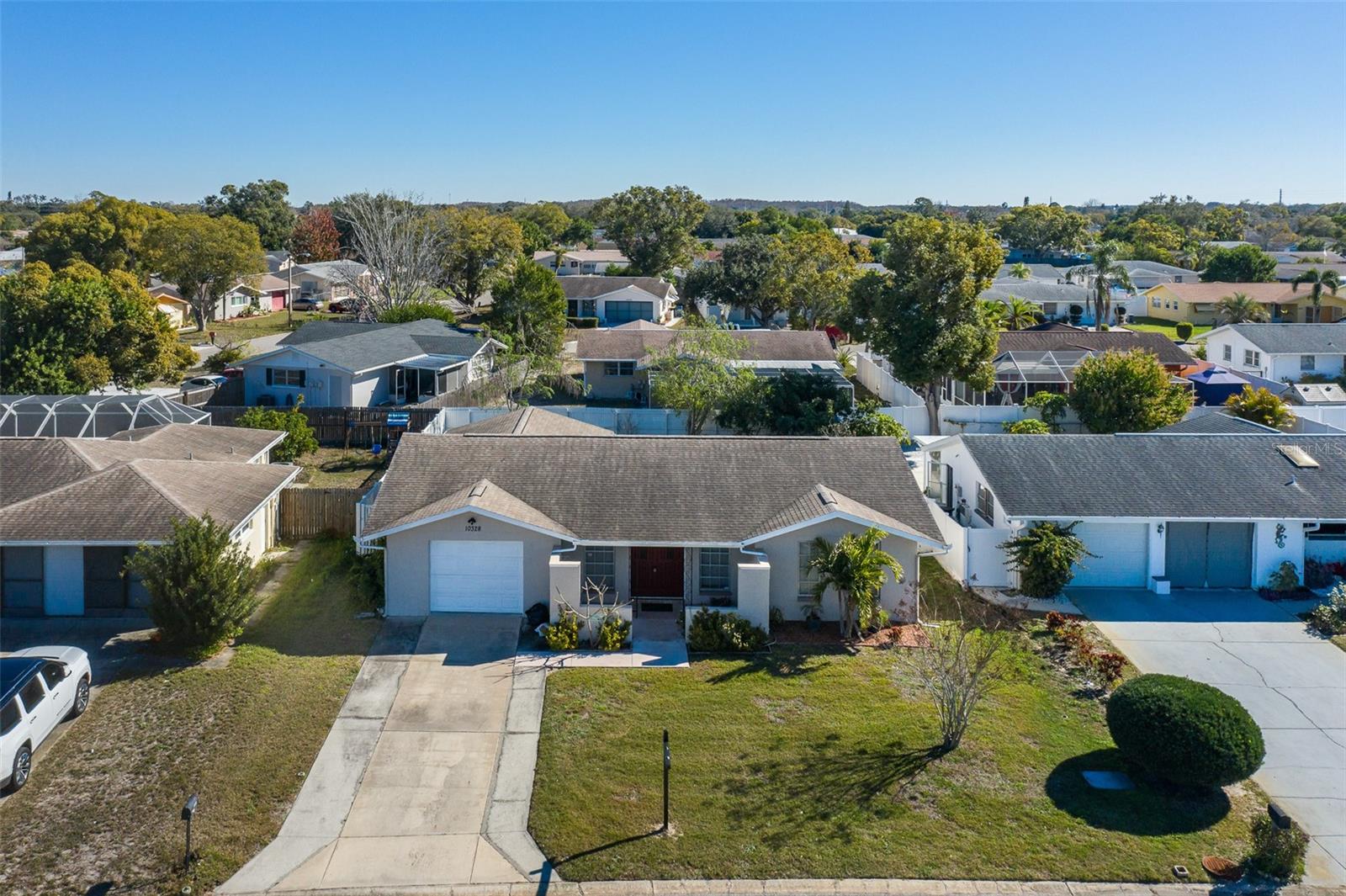 Image 35 of 40 For 10328 Holly Drive